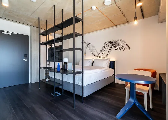 Aparthotel Honest 4*